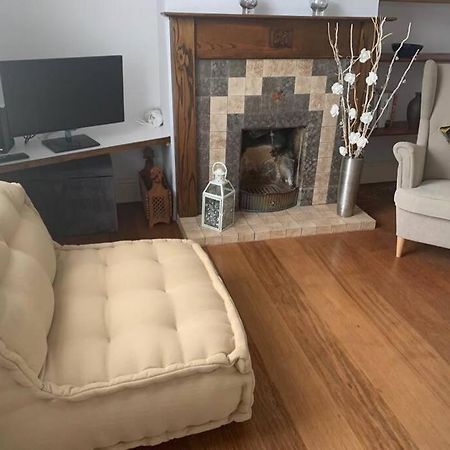 Charming 2 Double Bed Cottage Style House Μπρίστολ Εξωτερικό φωτογραφία