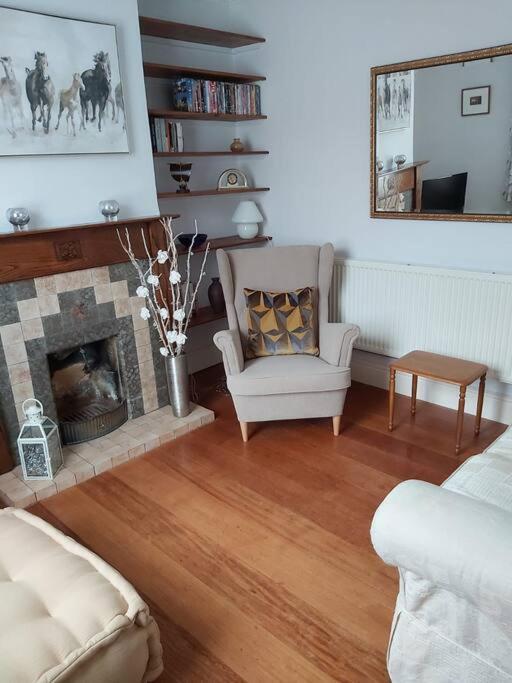 Charming 2 Double Bed Cottage Style House Μπρίστολ Εξωτερικό φωτογραφία